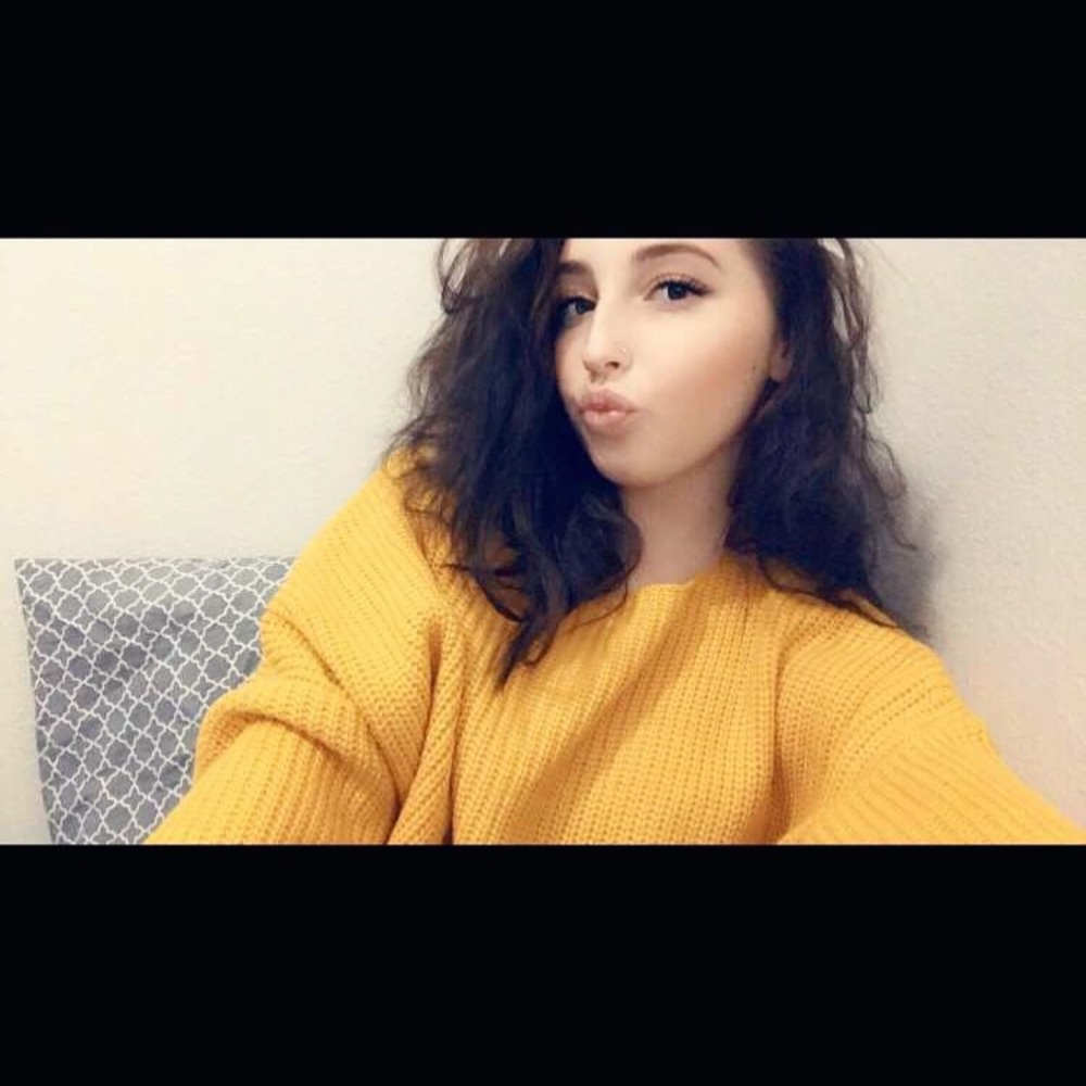 Meet your Posher, Brianna